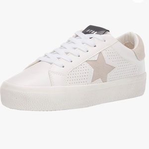 Steve Madden Women's Starling Sneaker Size 6.5